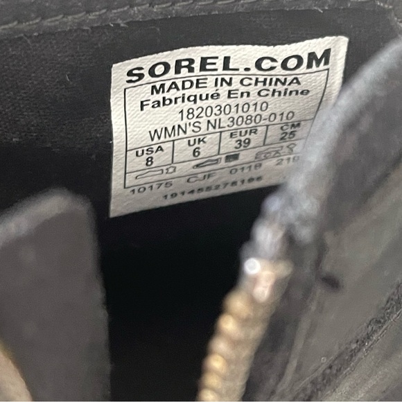 Sorel women’s Lolla Black Ankle Boots Nubuck leather and suede size 8 side zip - Picture 11 of 16